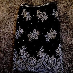 Byron Lars beauty marksize 6 pencil skirt with one side flounce